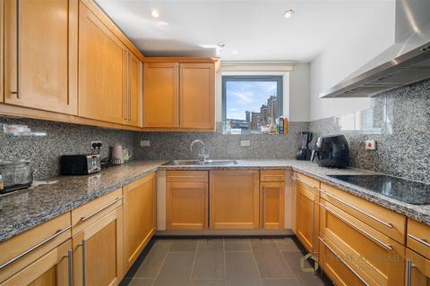 2 bedroom apartment to rent, Chelsea Gate Apartments, Sloane Square SW1W