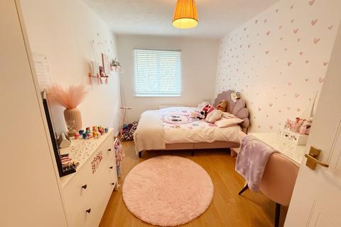 2 bedroom flat to rent, Tongdean Lane, Preston BN1