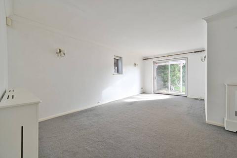 5 bedroom detached house for sale, Tudor Manor Gardens, Watford, Garston, WD25