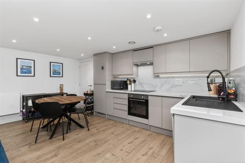 2 bedroom apartment for sale, Craigie Drive, Plymouth