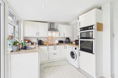 undefined, First Avenue, West Molesey
