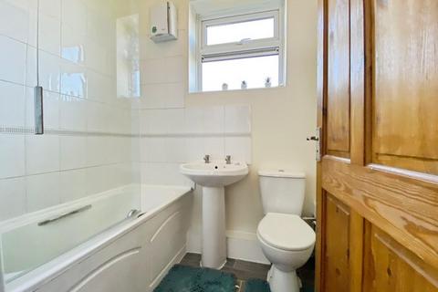 2 bedroom end of terrace house for sale, The Crescent, Bolton-On-Dearne, Rotherham