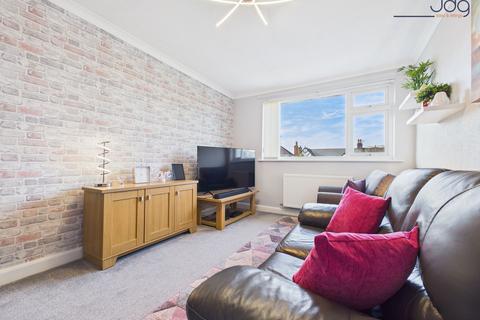 1 bedroom flat for sale, Norton Road, Heysham | Modernised flat with new kitchen and bathroom