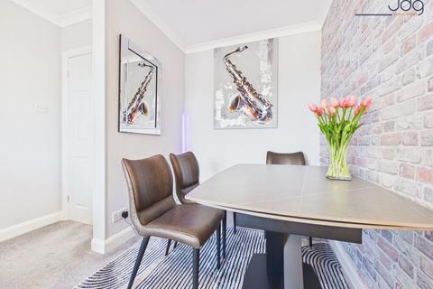 1 bedroom flat for sale, Norton Road, Heysham | Modernised flat with new kitchen and bathroom