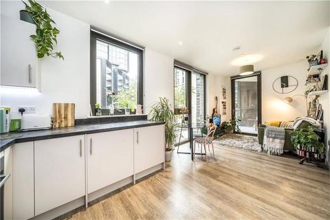 1 bedroom flat for sale, Macclesfield Road, London EC1V