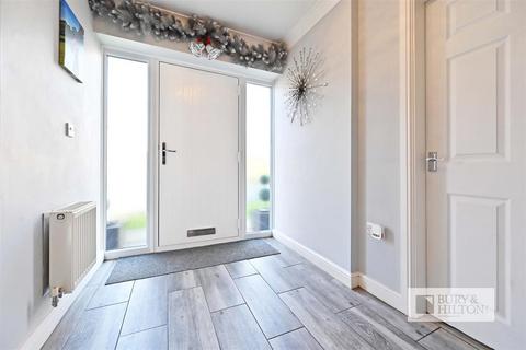 4 bedroom detached house for sale, Primrose Close, Leekbrook