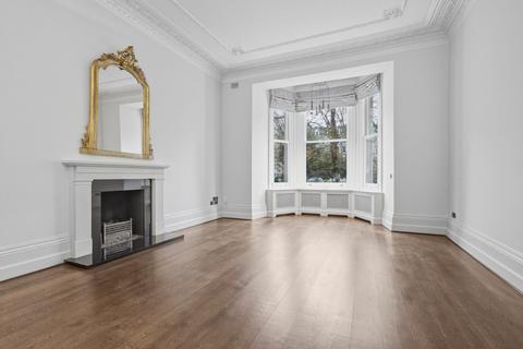 2 bedroom flat for sale, Redcliffe Square SW10