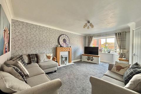 3 bedroom house for sale, The Courtyard, Skipsea, Driffield