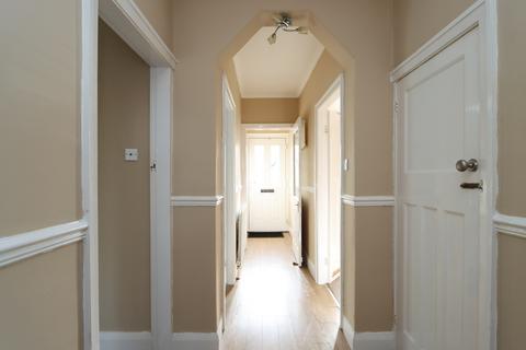 2 bedroom flat for sale, Monks Avenue, West Monkseaton, Whitley Bay, NE25 9RT