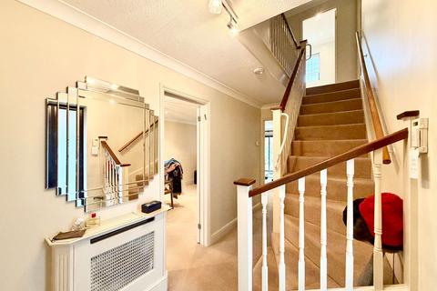 4 bedroom detached house for sale, Priory Field Drive, Edgware HA8