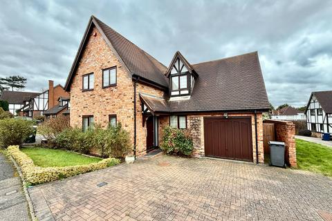4 bedroom detached house for sale, Priory Field Drive, Edgware HA8