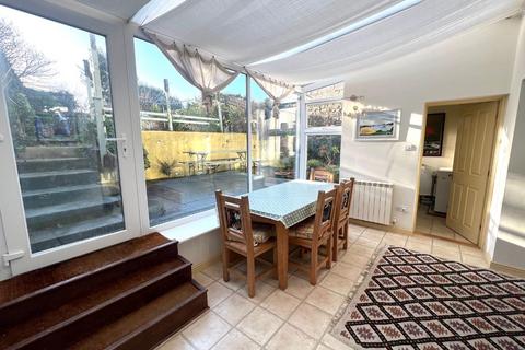 4 bedroom property for sale, Le Bourgage, Alderney