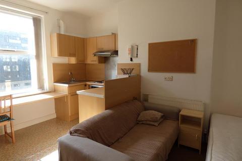 undefined, Room 4, 14 Bankfield Road, Huddersfield, HD1 3HR