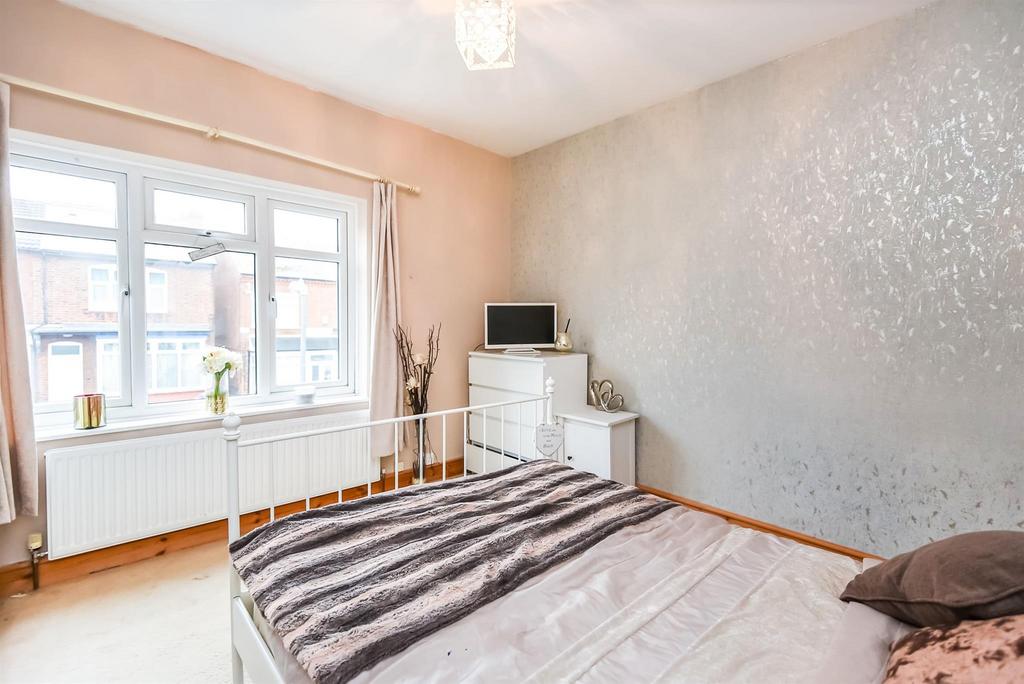 8 master bedroom
