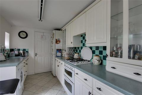 3 bedroom terraced house to rent, Saltwells Road, Middlesbrough