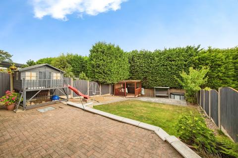 3 bedroom detached house for sale, Gleneagles Rise, Swinton, Mexborough