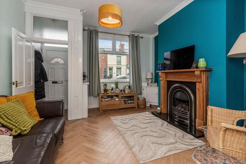 2 bedroom terraced house for sale, Greenfield Road, Dentons Green, WA10