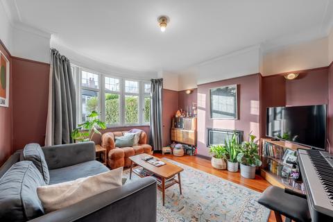 undefined, Roxholme Avenue, Leeds LS7