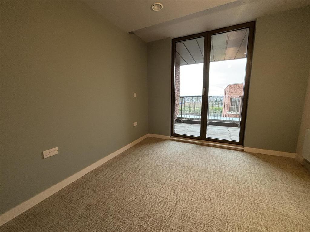 Bedroom 1.jpeg