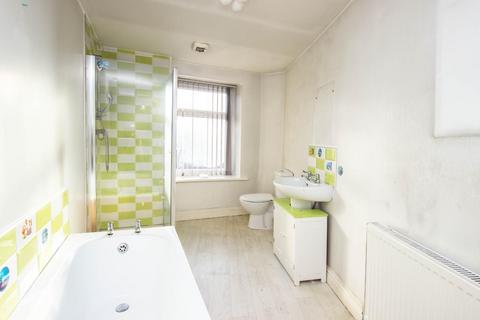 3 bedroom terraced house for sale, Entwistle Street, Darwen