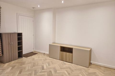 undefined, CLUBHOUSE AVENUE , BOLTON, M38
