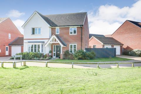 5 bedroom detached house for sale, Beadon Way, Melton, Woodbridge