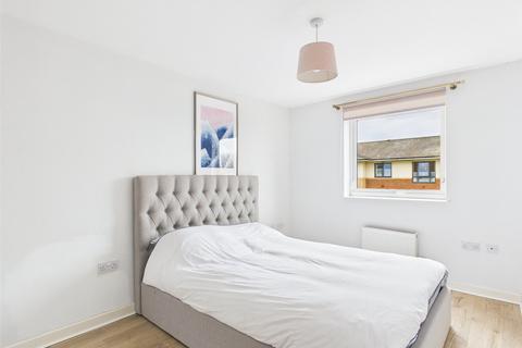 undefined, Longhorn Avenue, Gloucester, Gloucestershire, GL1