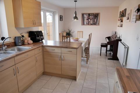 4 bedroom detached house for sale, Davy Drive, Calne
