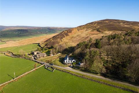 4 bedroom detached house for sale, Beacon Hill, Langbar, Ilkley, North Yorkshire, LS29
