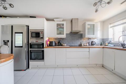 undefined, High Wycombe,  Buckinghamshire,  HP13
