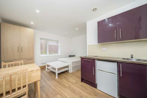 undefined, Sunny Place, LONDON NW4