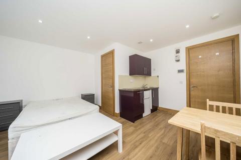 undefined, Sunny Place, LONDON NW4