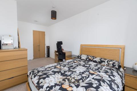 undefined, Russells Crescent, Horley RH6
