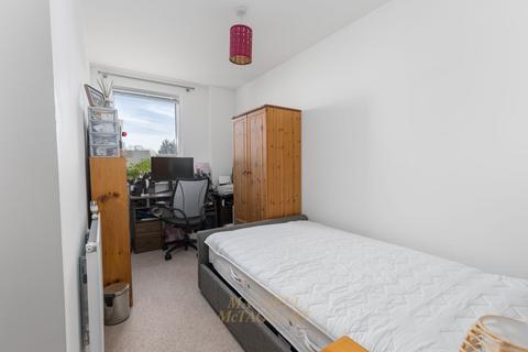 undefined, Russells Crescent, Horley RH6