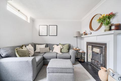 2 bedroom flat for sale, Lacy Road, Putney, London, SW15