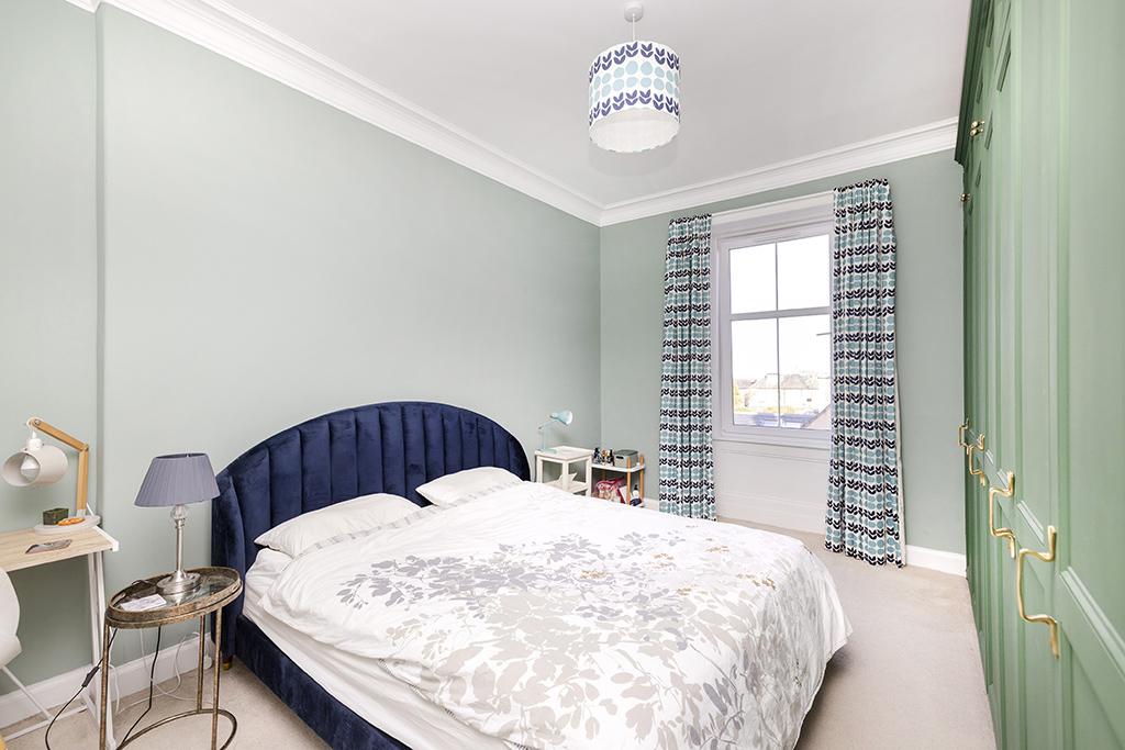 Double Bedroom 2 of 102 Craiglea Drive