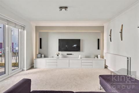 2 bedroom detached house for sale, Town Mill Mews, Hertford