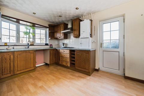3 bedroom semi-detached house for sale, Salmon Drive, Bishopstoke, Eastleigh