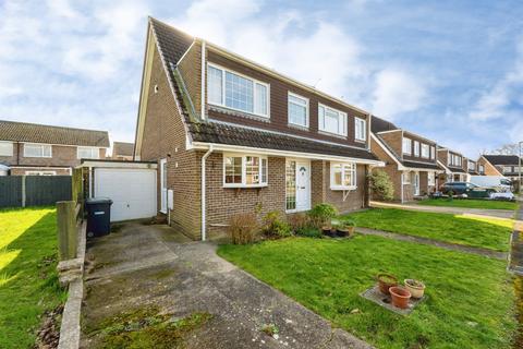 3 bedroom semi-detached house for sale, Salmon Drive, Bishopstoke, Eastleigh