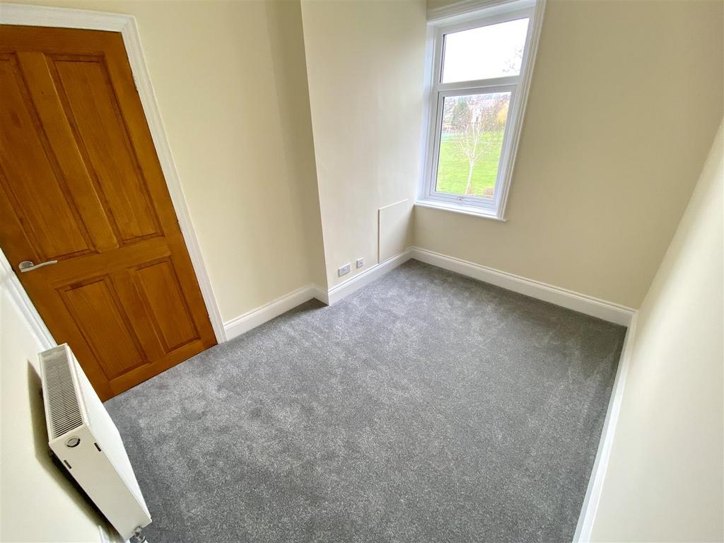 Bramleys Estate Agents - Eldon Road - Marsh (5).jp
