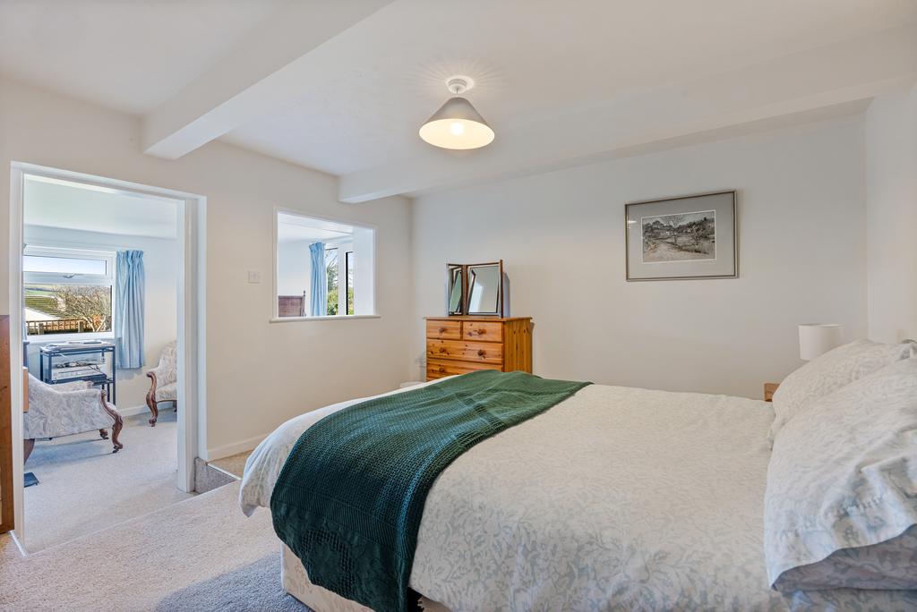 A22 - 13 Hillside Drive Kingsbridge - 260224