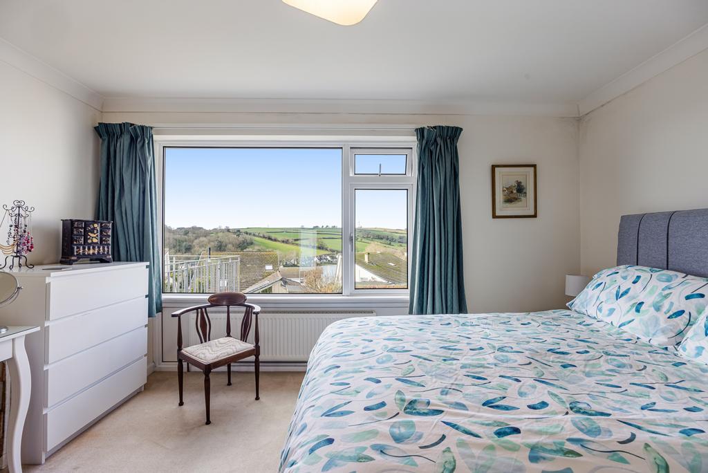 A23 - 13 Hillside Drive Kingsbridge - 260224