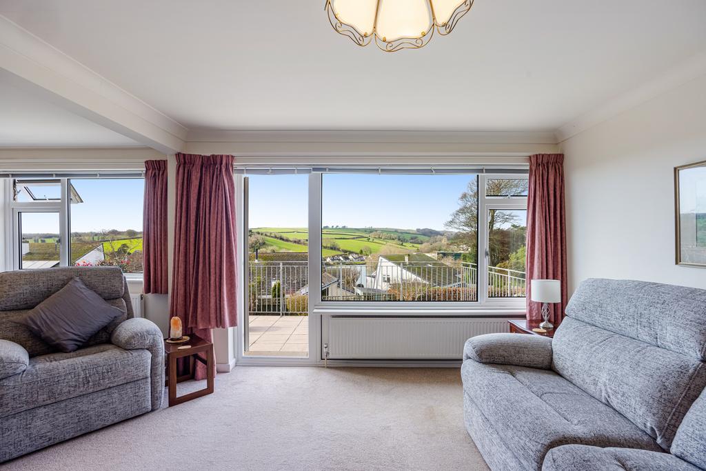 A13 - 13 Hillside Drive Kingsbridge - 260224