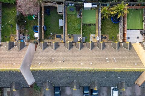 3 bedroom townhouse for sale, Quarry Close, Gravesend, Kent, DA11