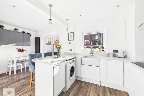 3 bedroom semi-detached house for sale, CONCORD AVENUE, CHATHAM ME5