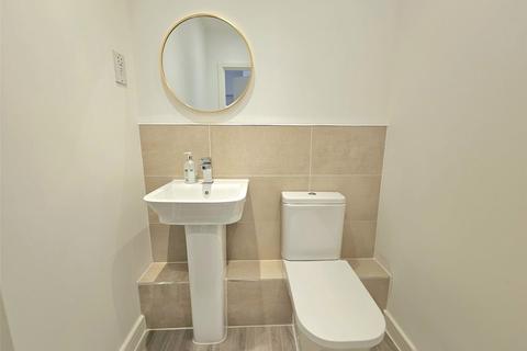 undefined, Hart Way, Rainham, Essex, RM13