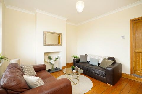3 bedroom terraced house for sale, Matlock Road, Sheffield S6