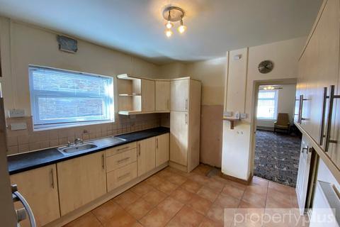 3 bedroom end of terrace house for sale, High Street, Gilfach Goch, Rhondda Cynon Taff, CF39