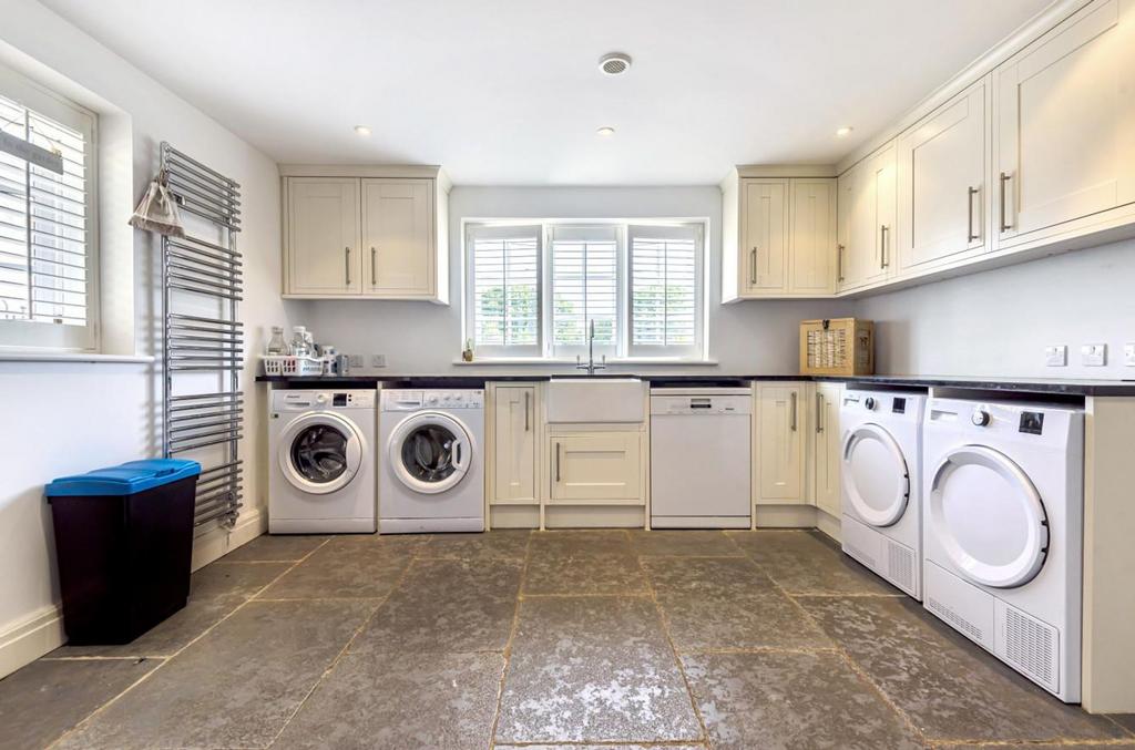 Annexe Kitchen/Utility