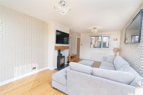3 bedroom semi-detached house for sale, Manor Close, Leeds LS26